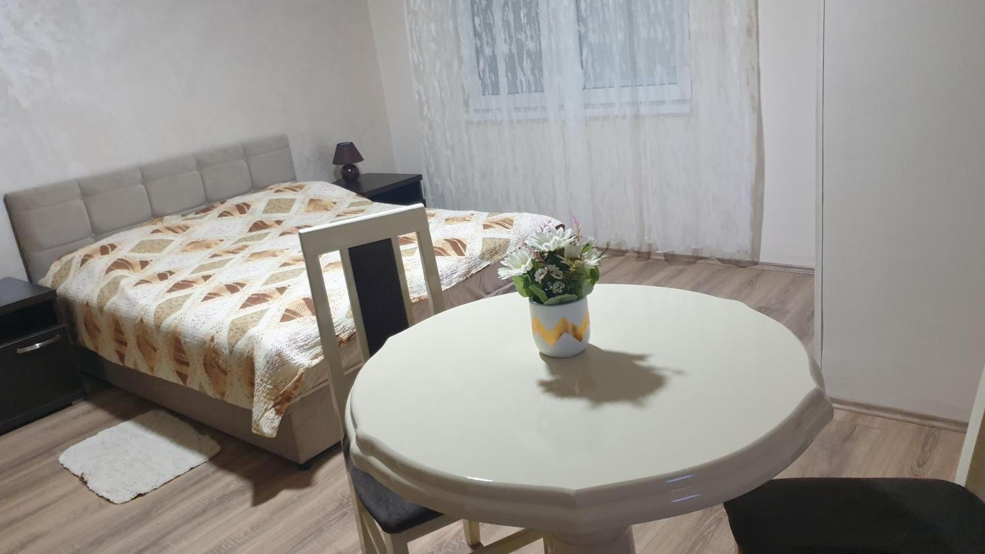 Apartments Kamenjar Novi Sad Rom bilde