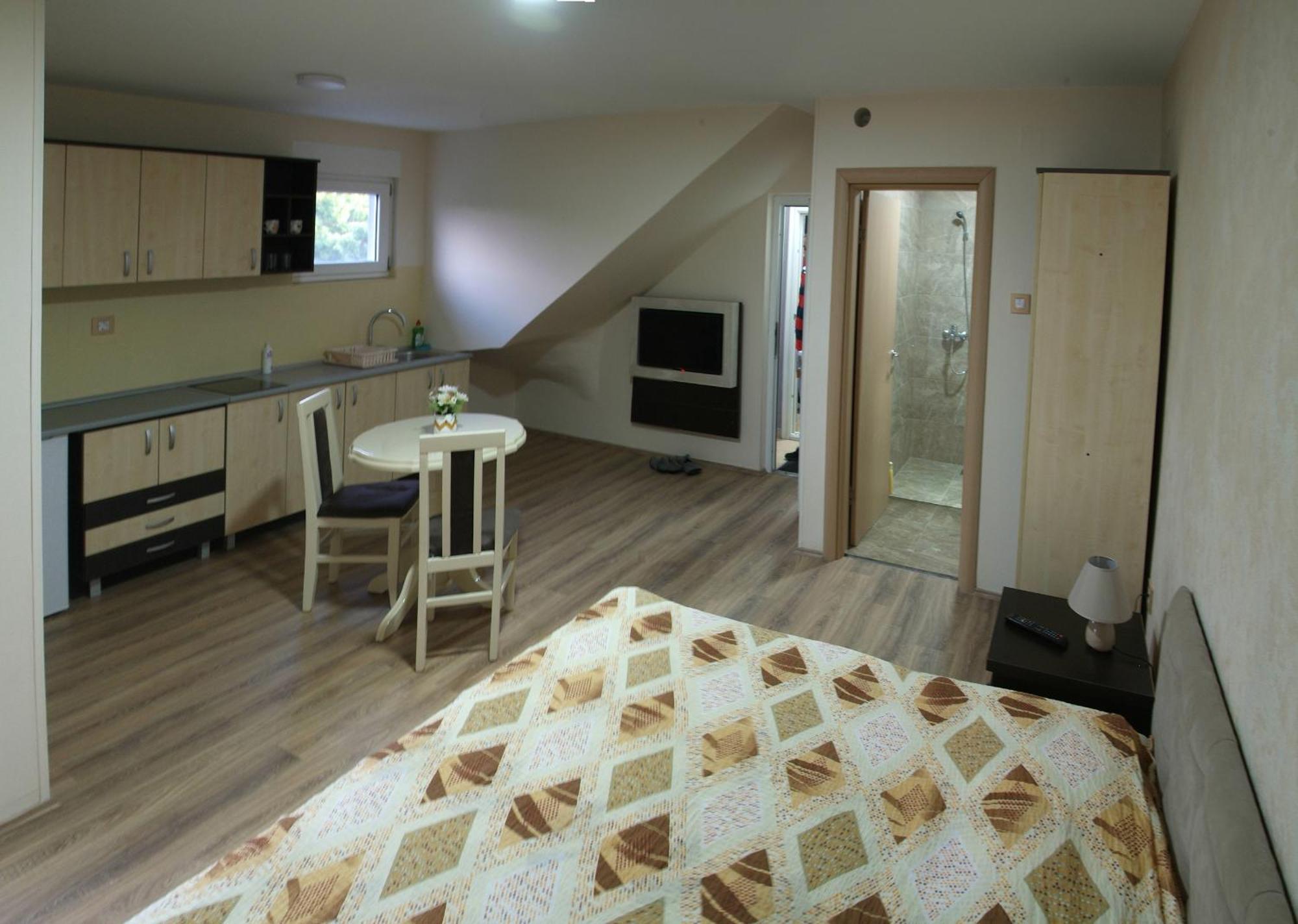 Apartments Kamenjar Novi Sad Rom bilde