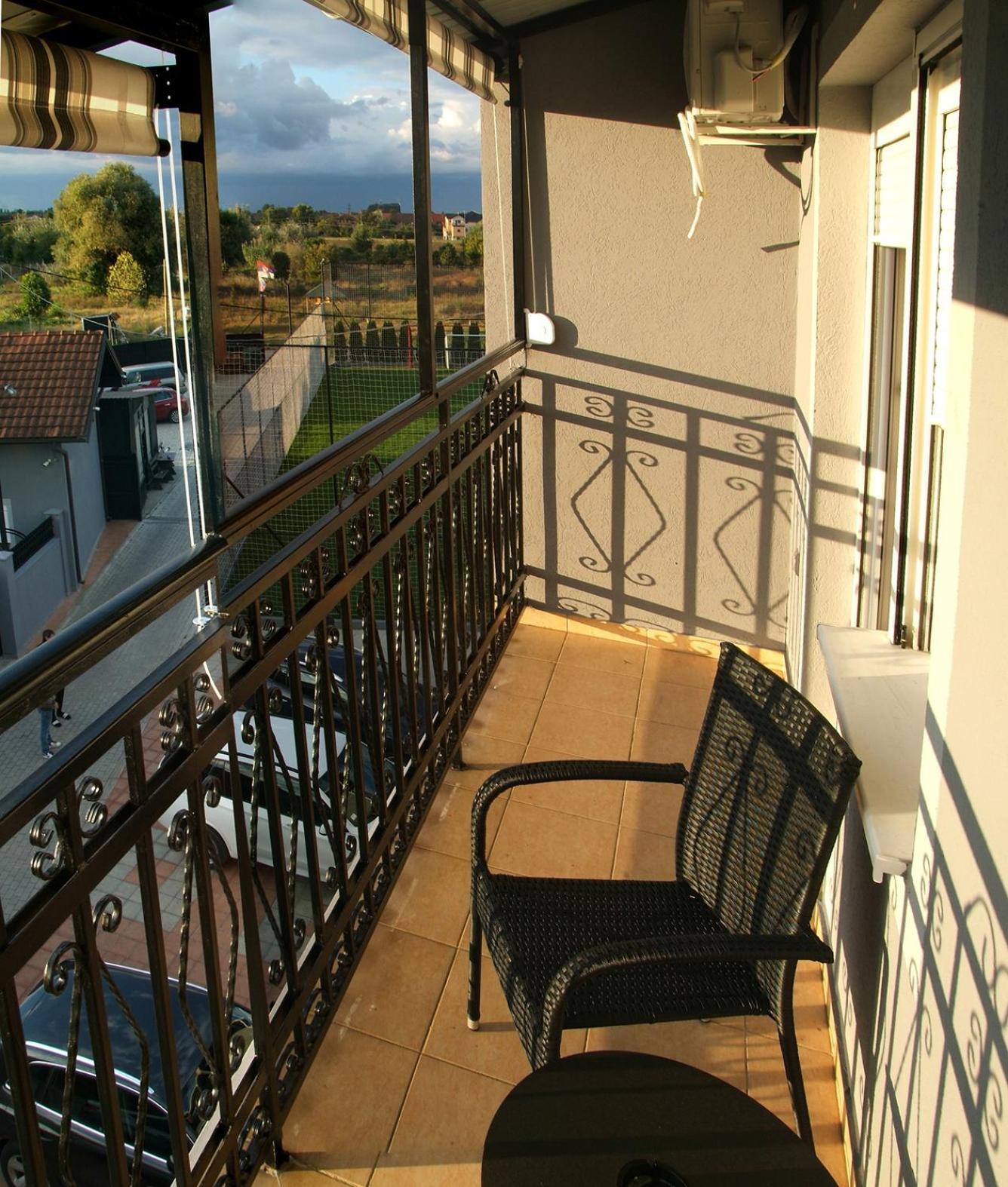 Apartments Kamenjar Novi Sad Rom bilde